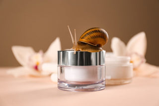 Snail mucin: ce este, ce beneficii are și pentru cine este potrivit