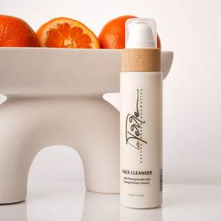 FACE CLEANSER - Demachiant Cu Extract De Rodie Si Portocala Dulce - skinseen.ro