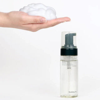 CALMING LOW PH FOAMING CLEANSER - Spuma De Curatare Faciala Cu Centella Asiatica - skinseen.ro